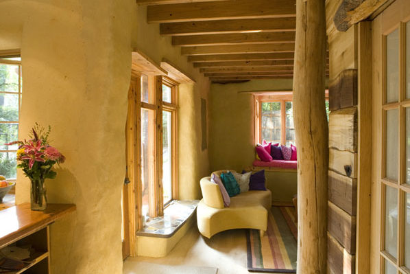 Sitting room made from straw bale.